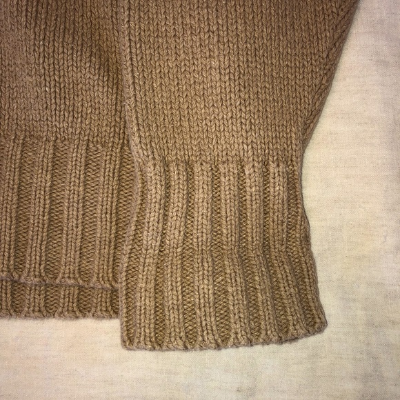 Polo by Ralph Lauren. Woven,100% cotton, Medium, men’s sweater heavy and thick. - Picture 6 of 8